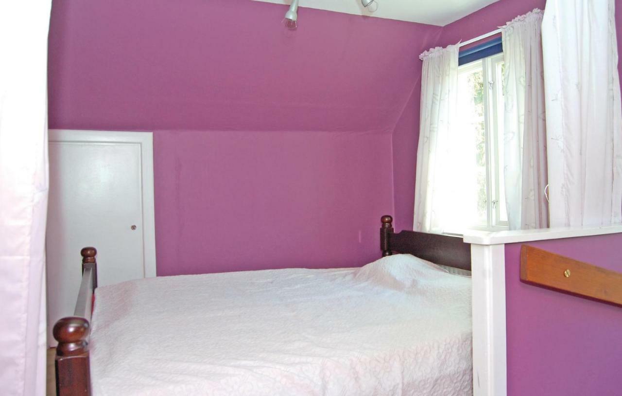 3 Bedroom Amazing Home In Lnsboda Falsehult Luaran gambar