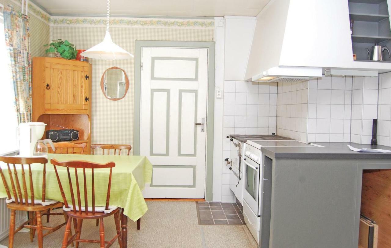 3 Bedroom Amazing Home In Lnsboda Falsehult Luaran gambar